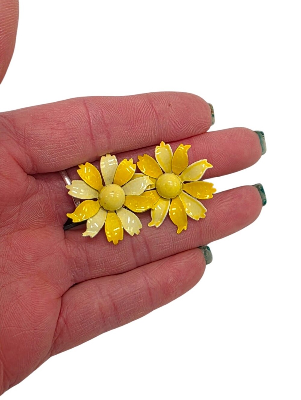 Vintage 1960s Flower Power Daisy Clip On Earrings Yellow Enamel Mod